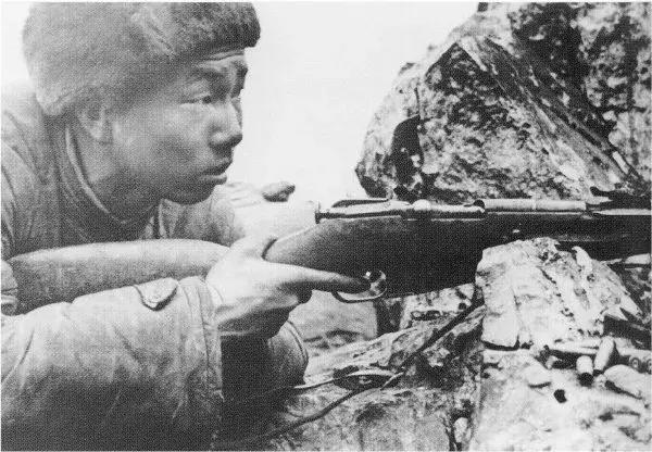 日本士兵枪法那么好，为什么二战期间没有日本王牌狙击手？